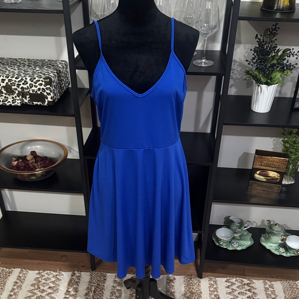 SHEIN Red and Blue Mini Dresses - Picture 6 of 8